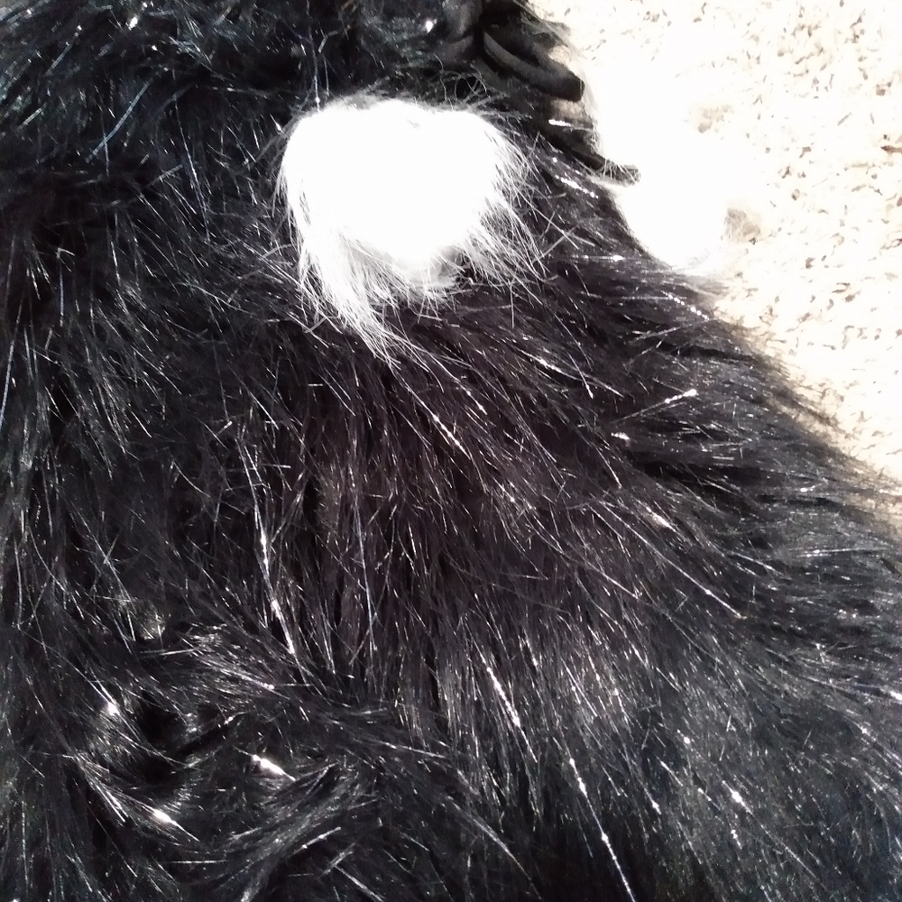 Black sparkley rave fluffies